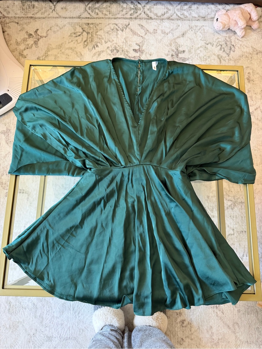 glam Green V-Neck Satin Tunic Dress